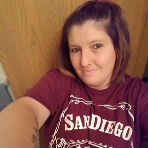 Meet your Posher, Carey